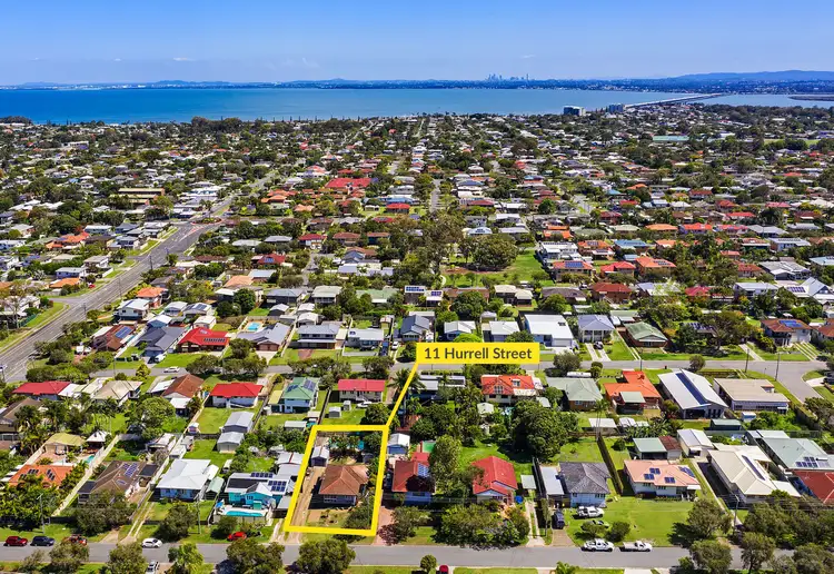 11 Hurrell Street, Clontarf QLD 4019