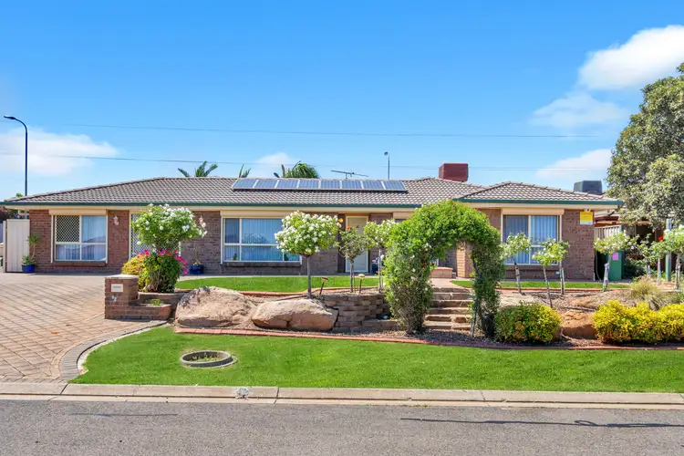42 Tea Tree Drive, Craigmore SA 5114