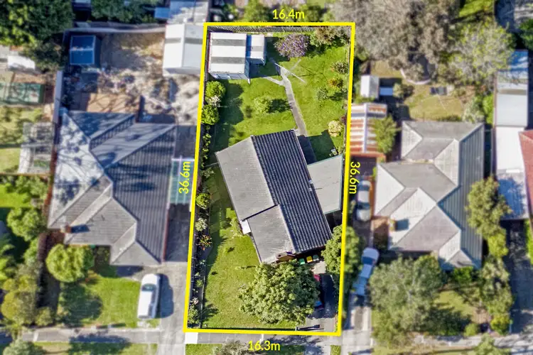 Second view of Homely house listing, 3 Cassia Grove, Frankston VIC 3199