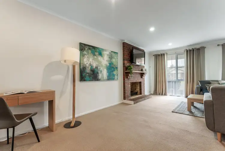 Fifth view of Homely house listing, 1 Henley Court, Craigieburn VIC 3064