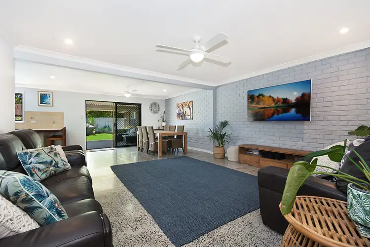 25 Cox Street, Yamba NSW 2464