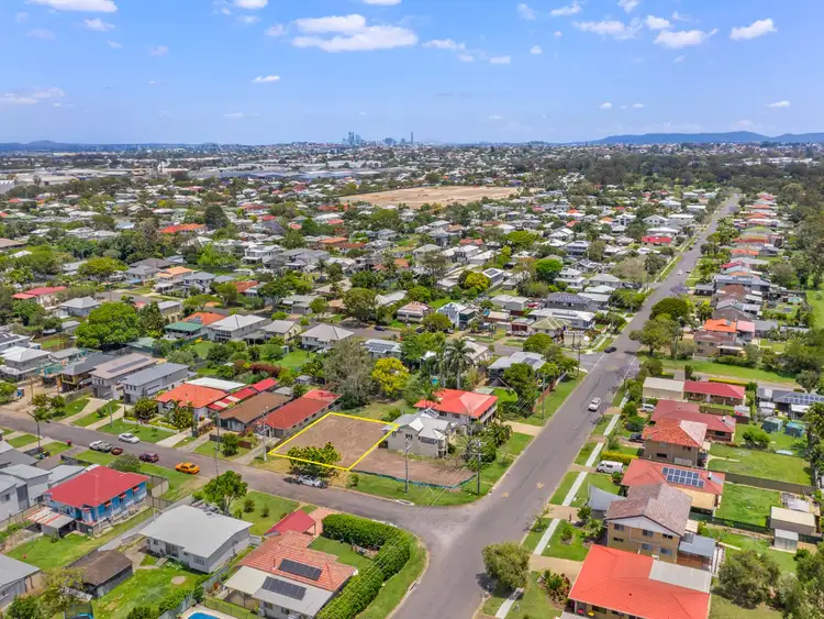 60 Gaynor Road, Banyo QLD 4014