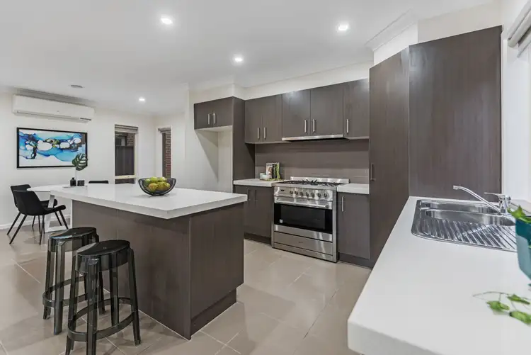 Fourth view of Homely house listing, 44 Highbury Circuit, Craigieburn VIC 3064