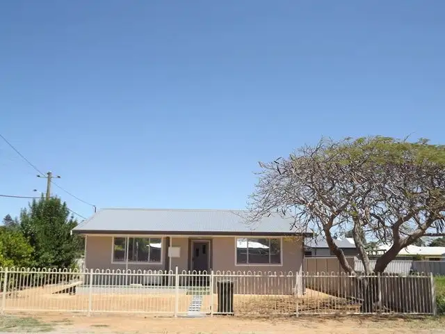 13 HEPBURN Street