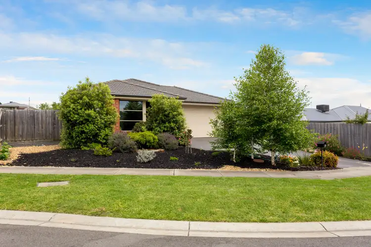 7 Bronte Court, Drouin VIC 3818
