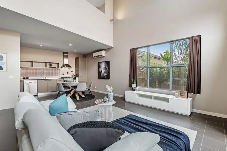 Fourth view of Homely house listing, 5 Tiree Lane, Craigieburn VIC 3064
