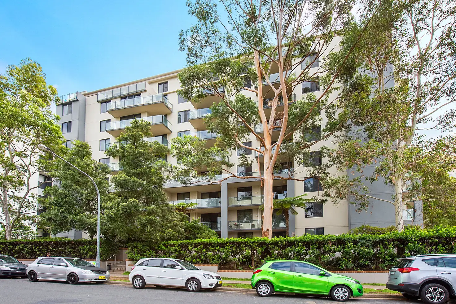 Main view of Homely unit listing, 307/11-19 Waitara Avenue, Waitara NSW 2077