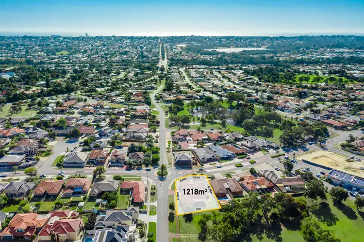 Second view of Homely house listing, 3 Spoonbill Road, Stirling WA 6021