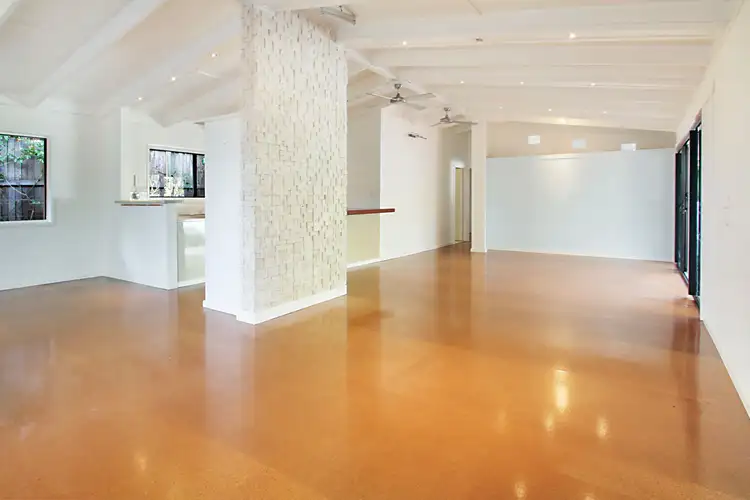 10 Dayspring Street, Sunrise Beach QLD 4567