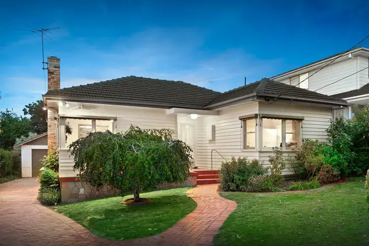 34 May Street, Macleod VIC 3085