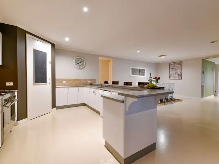 Fifth view of Homely house listing, 184 Grant Drive, Benalla VIC 3672