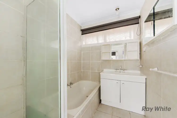 Sixth view of Homely house listing, 18 Debenham Drive, St Albans VIC 3021