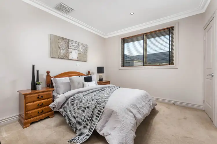 Fifth view of Homely house listing, 4 Bramble Crescent, Bundoora VIC 3083