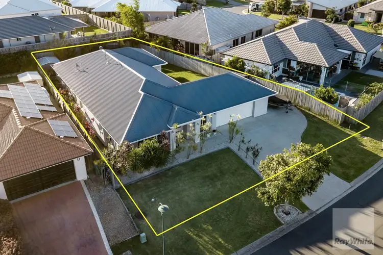 18 Forrest Street, Redland Bay QLD 4165