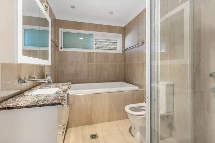 Fifth view of Homely house listing, 6 Hind Place, Chipping Norton NSW 2170