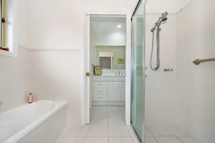 Sixth view of Homely house listing, 19B Merrinee Place, Tamworth NSW 2340