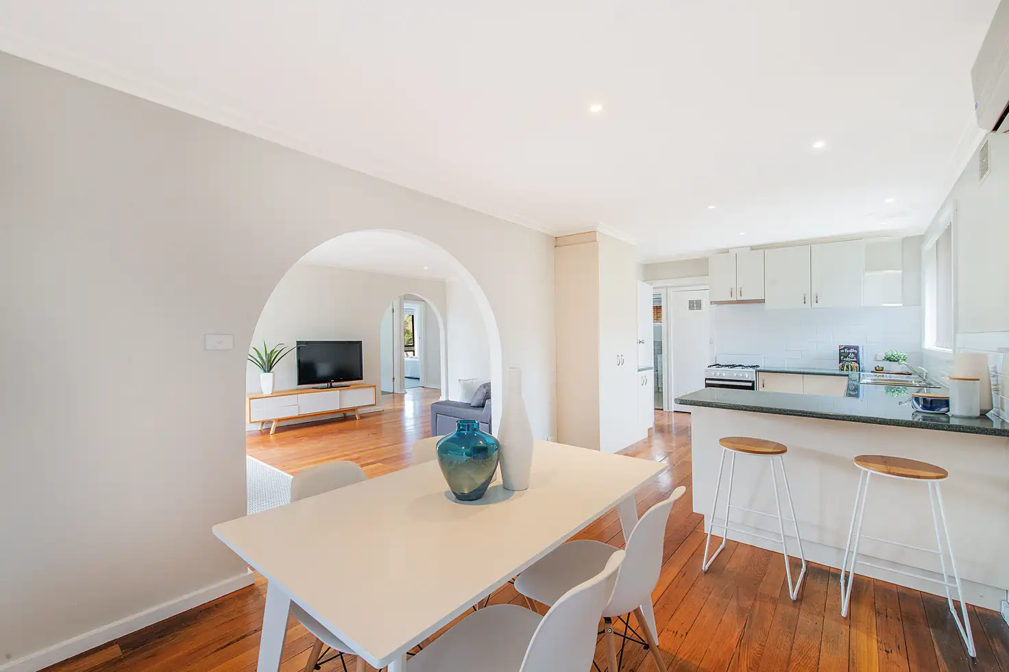 Main view of Homely unit listing, 1/9 Deschamp Crescent, Rowville VIC 3178