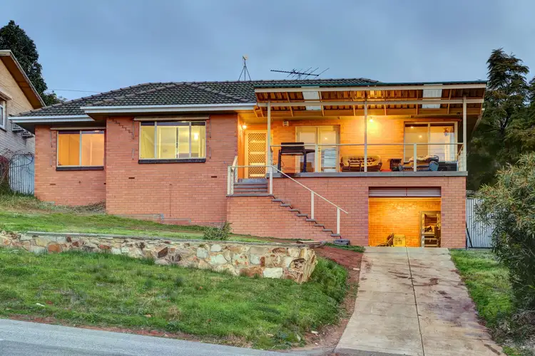 4 Hyland Avenue, Darlington SA 5047