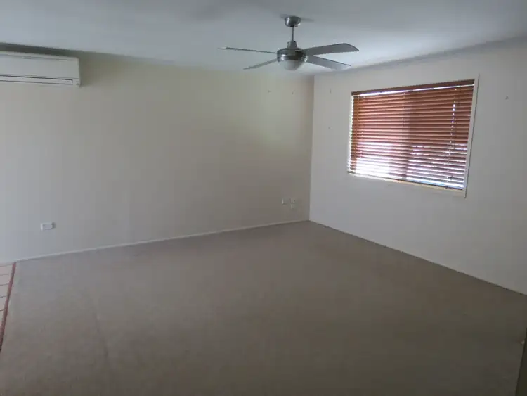Seventh view of Homely house listing, 28 Staal Crescent, Emerald QLD 4720