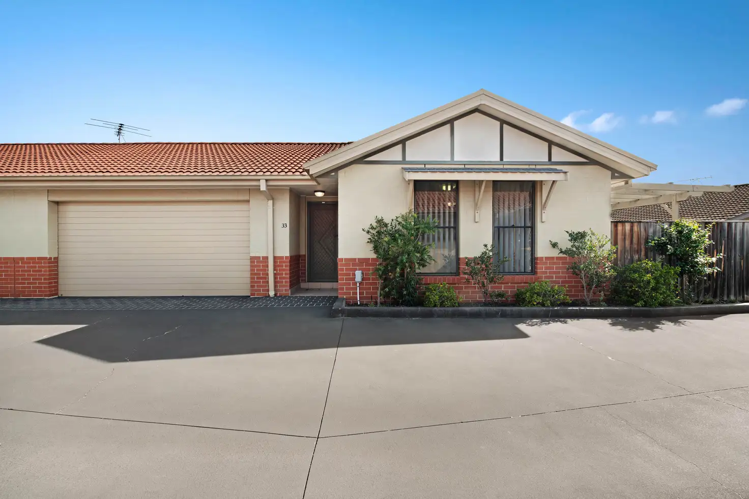 Main view of Homely unit listing, 33/12 Denton Park Drive, Rutherford NSW 2320
