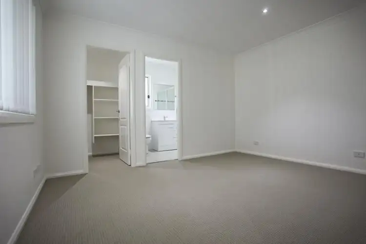 Seventh view of Homely house listing, 5 Warragrah Place, Parkes NSW 2870