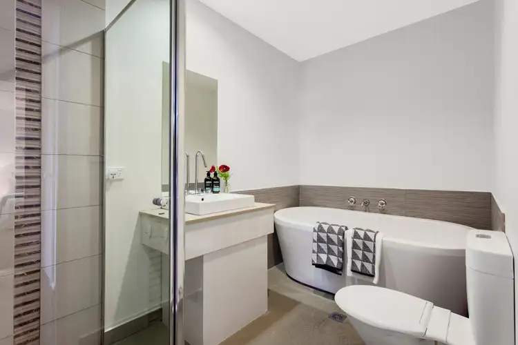 Fifth view of Homely apartment listing, 14/19-21 Willesden Road, Hughesdale VIC 3166