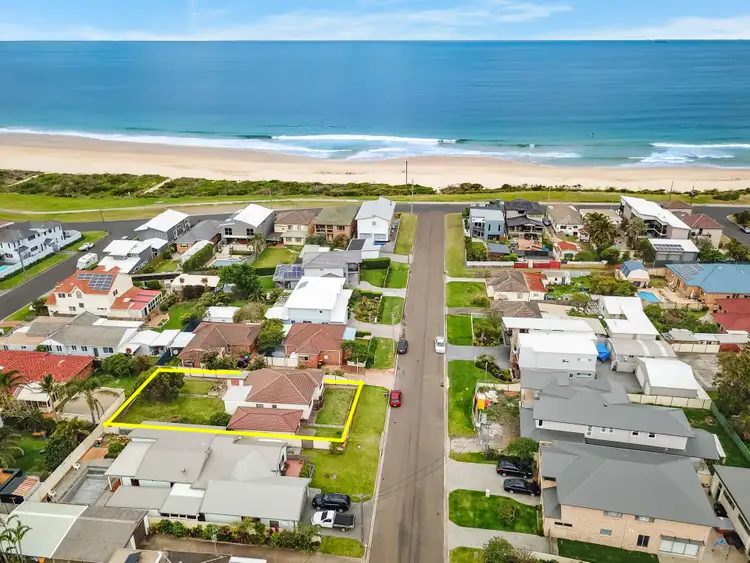 Sixth view of Homely house listing, 8 Liamina Avenue, Woonona NSW 2517