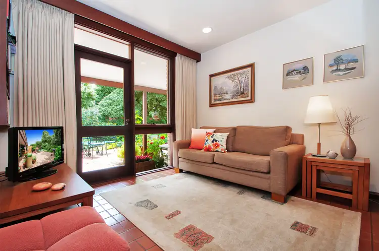 Second view of Homely house listing, 4 Morrison Crescent, Kilsyth VIC 3137