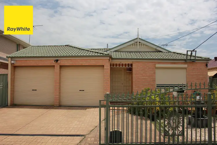 65 Wattle Avenue, Carramar NSW 2163