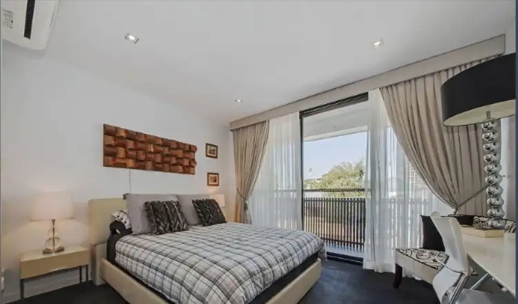 Sixth view of Homely apartment listing, 3/78 Bromley Street, Kangaroo Point QLD 4169