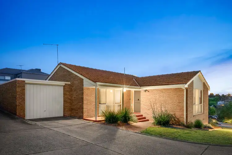 2/83 Andersons Creek Road, Doncaster East VIC 3109