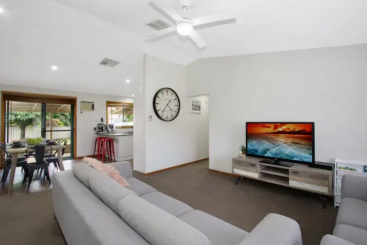 Second view of Homely house listing, 7 Hamilton Place, West Wodonga VIC 3690