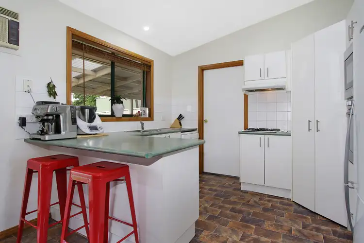 Fifth view of Homely house listing, 7 Hamilton Place, West Wodonga VIC 3690