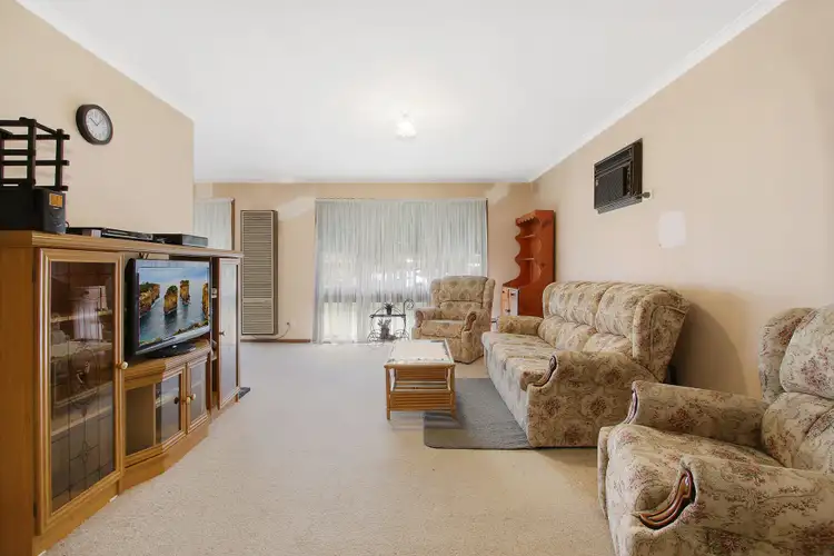 Second view of Homely house listing, 5 Jade Court, West Wodonga VIC 3690