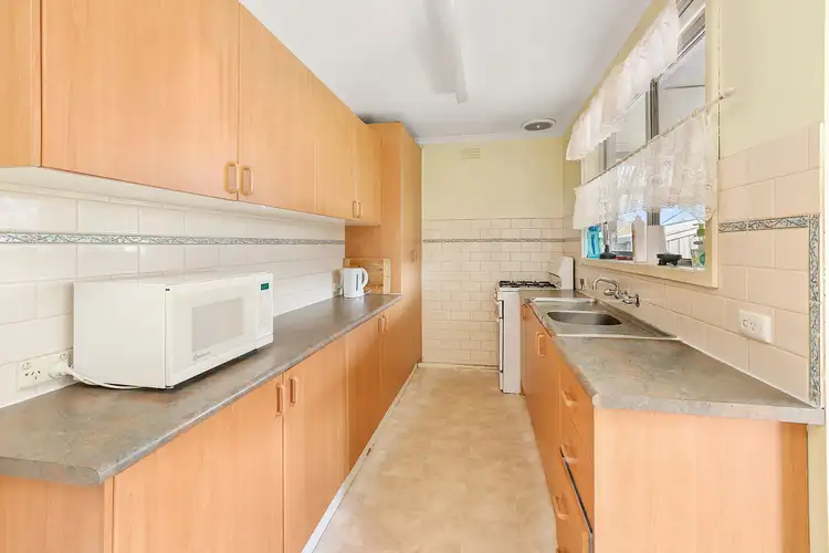 Second view of Homely house listing, 39 Carmarthen Drive, Corio VIC 3214