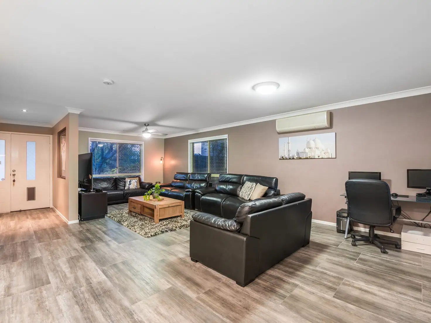 Main view of Homely house listing, 5 Lisbeth Street, Springwood QLD 4127