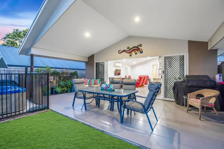 Sixth view of Homely house listing, 27 Allen Street, Wynnum QLD 4178