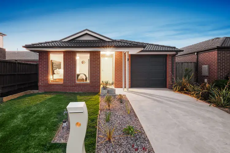 6 Pelion Avenue, Clyde VIC 3978