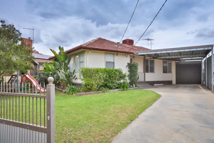 17 Brian Crescent, Mildura VIC 3500