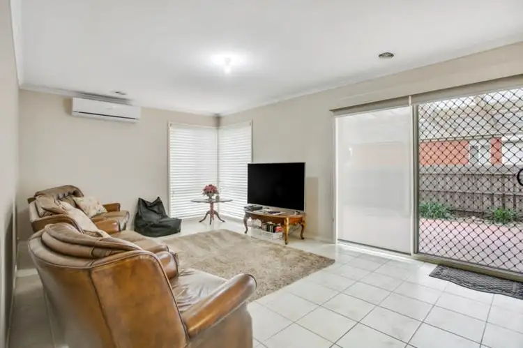 Third view of Homely house listing, 5 Delatite Way, Skye VIC 3977