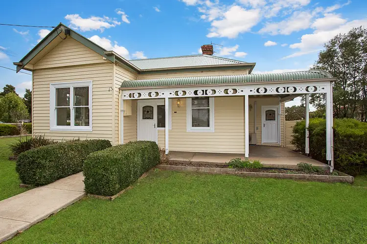 19 Cressy Street, Camperdown VIC 3260
