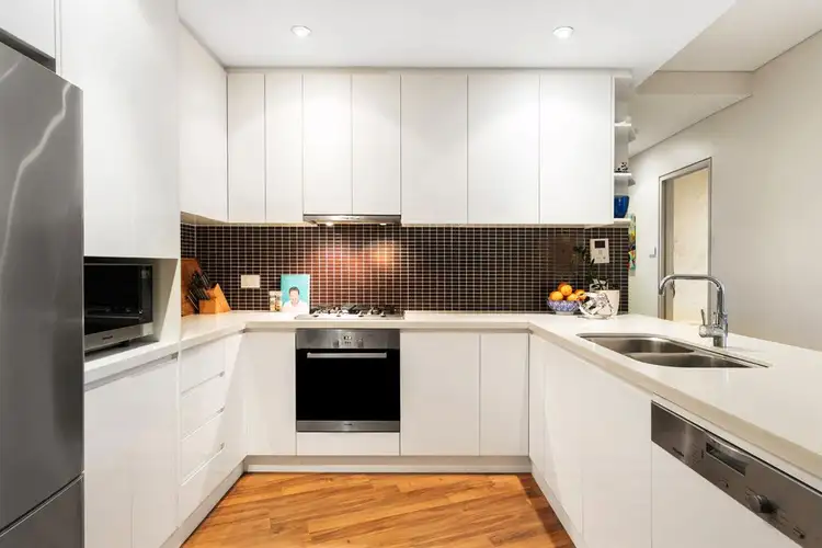 Third view of Homely unit listing, 1/3-13 Bundarra Avenue South, Wahroonga NSW 2076