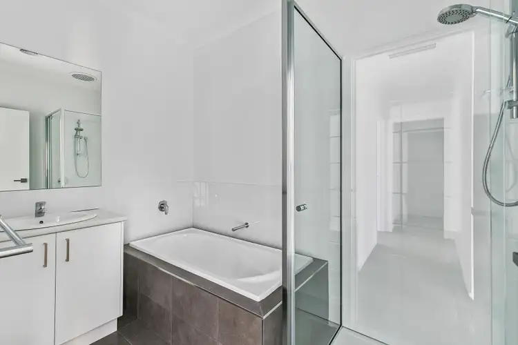Fifth view of Homely unit listing, 3/87 Edward Street, Langwarrin VIC 3910