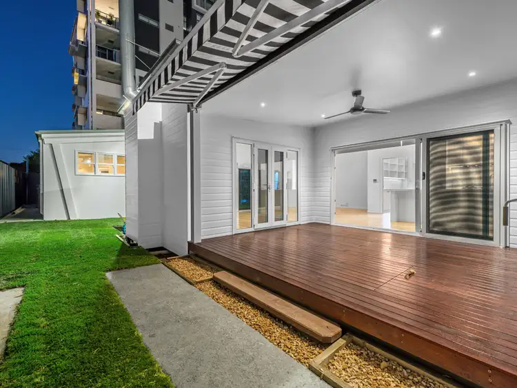 Sixth view of Homely house listing, 54 Linton Street, Kangaroo Point QLD 4169