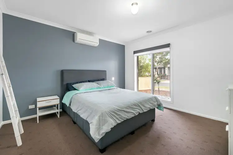 Second view of Homely house listing, 3 Ardenal Crescent, Lalor VIC 3075