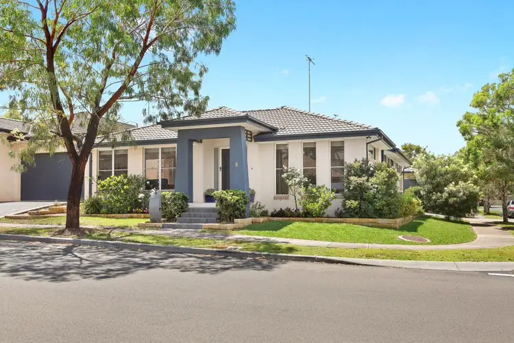 8 Drummond Avenue, Ropes Crossing NSW 2760