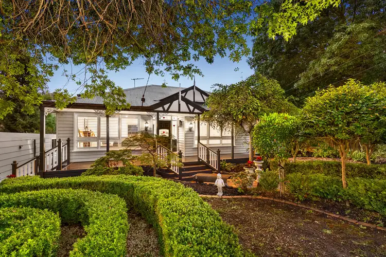 11 Tintern Avenue, Bayswater North VIC 3153