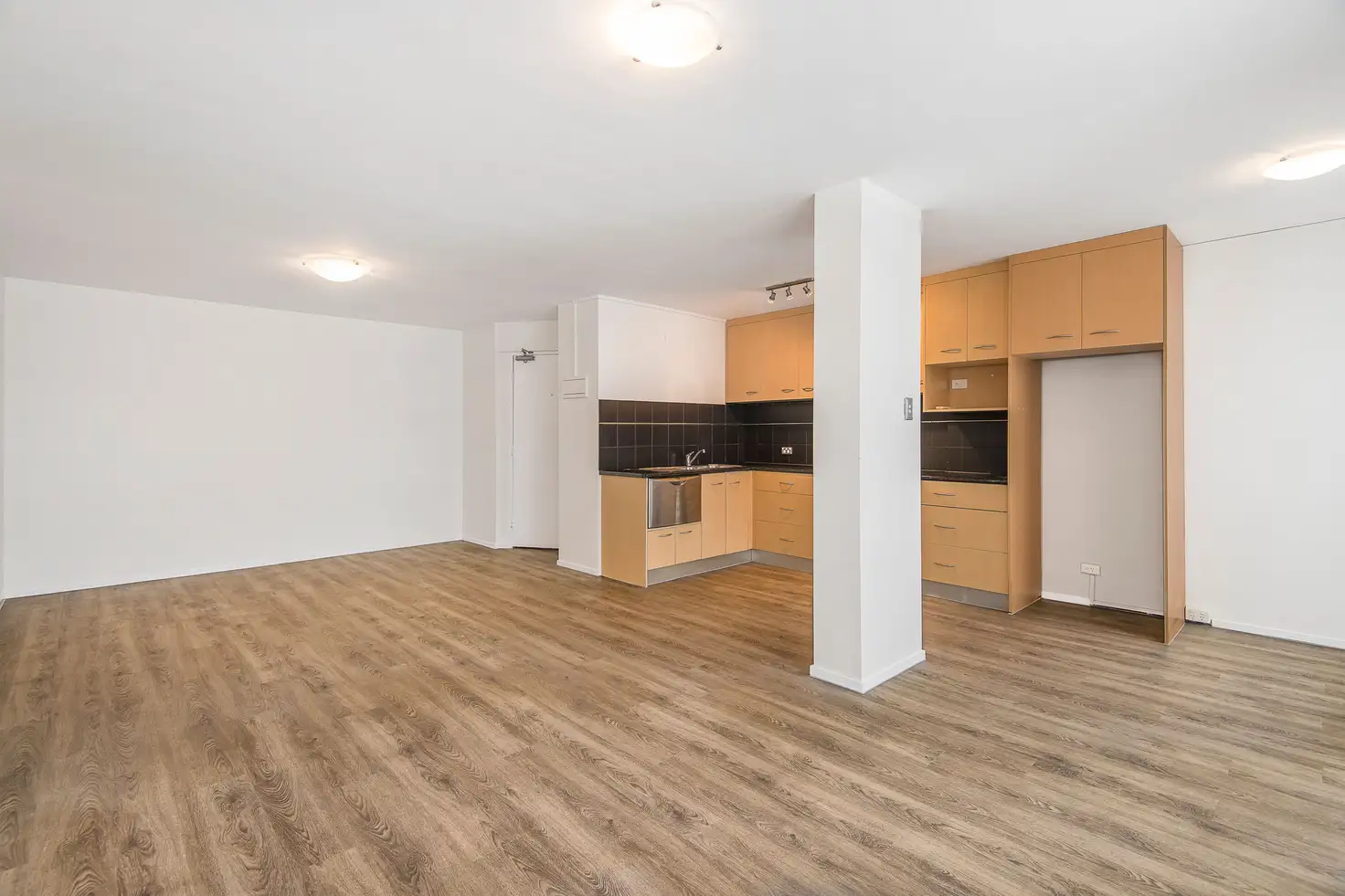 Main view of Homely apartment listing, 20/574 Boundary Street, Spring Hill QLD 4000