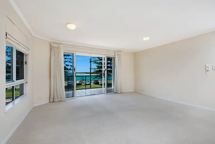 Fifth view of Homely unit listing, Unit 4/27 Landsborough Parade, Golden Beach QLD 4551