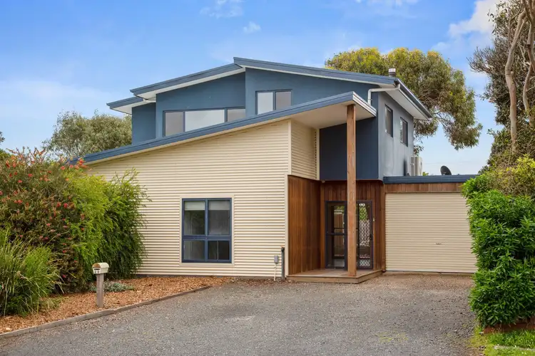 26 Kendall Avenue, Cape Woolamai VIC 3925